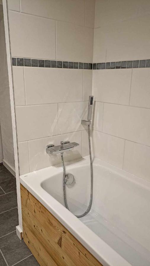 La Grange Savoyarde-Spa-Piscine-Proche Lac-Charme-Detente- 3 Etoiles Lathuile المظهر الخارجي الصورة